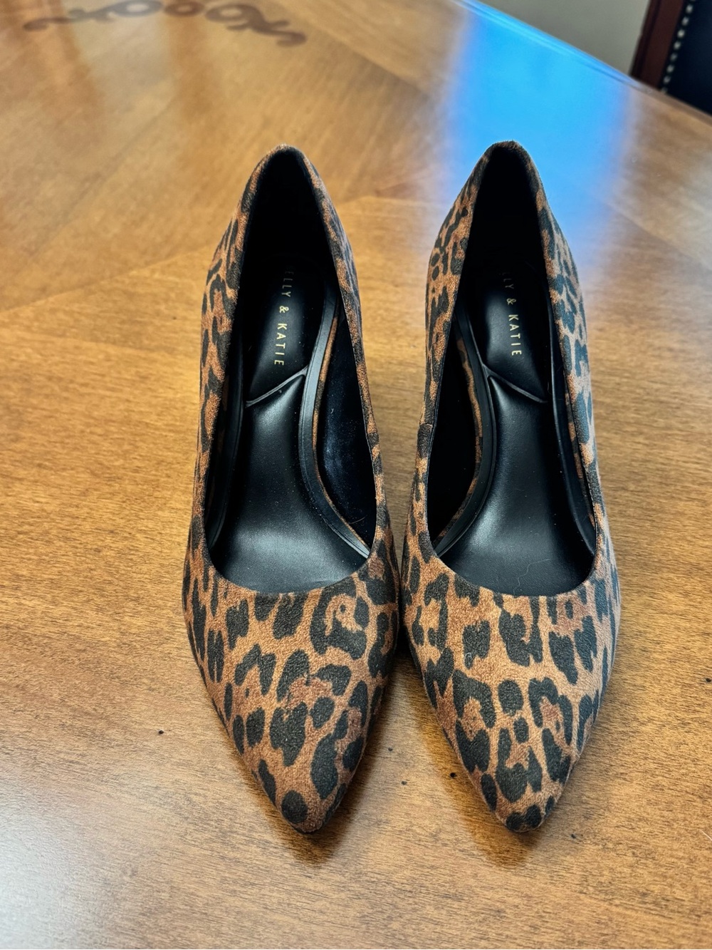 Kelly & Katie Leopard-Print Pointed Toe Pumps - Brown & Black